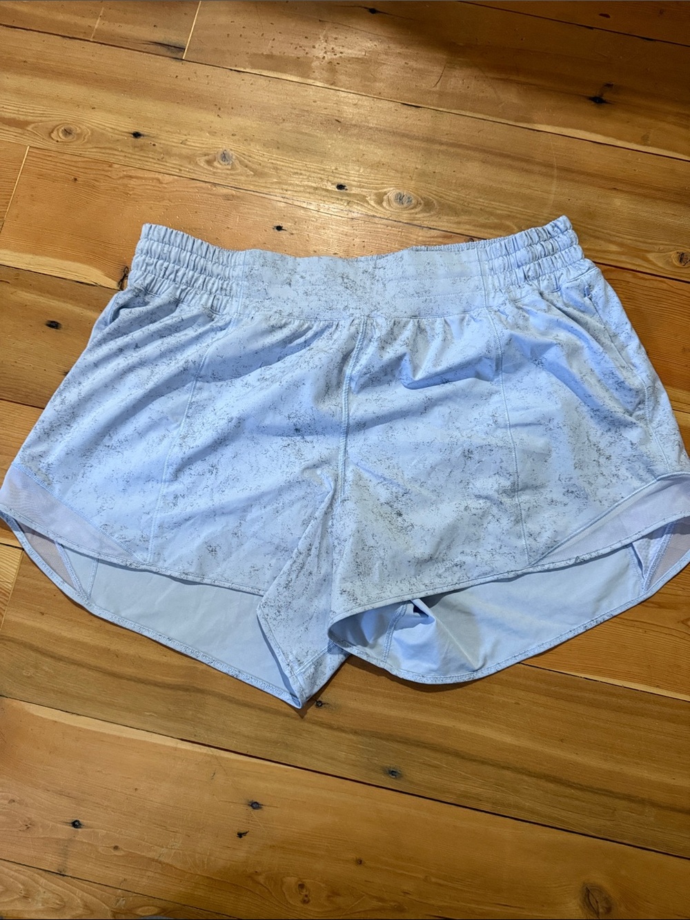 Lululemon Hotty Hot Shorts sz 14 Lululemon Shorts